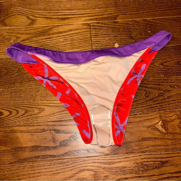 NWOT La Perla red and purple bikini bottoms in size large - Picture 8 of 13